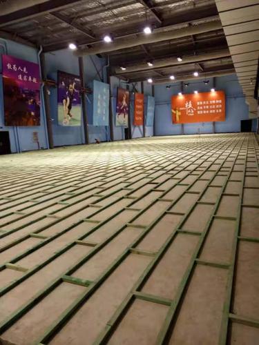 长沙市君磊建材 产品  珠晖区学校体育馆实木运动地板 厂运动